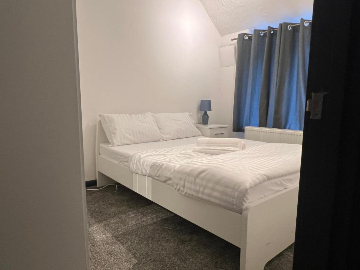 קובנטרי Nano Rooms Accommodation מראה חיצוני תמונה