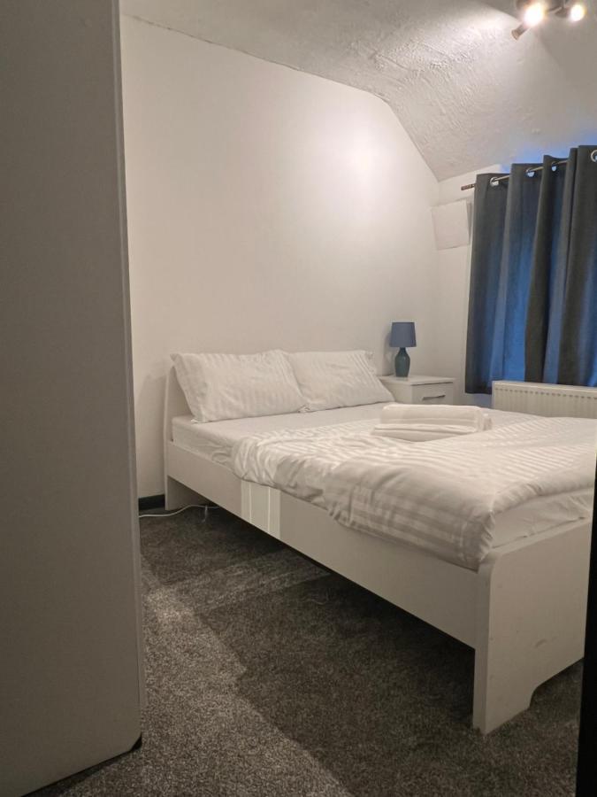 קובנטרי Nano Rooms Accommodation מראה חיצוני תמונה